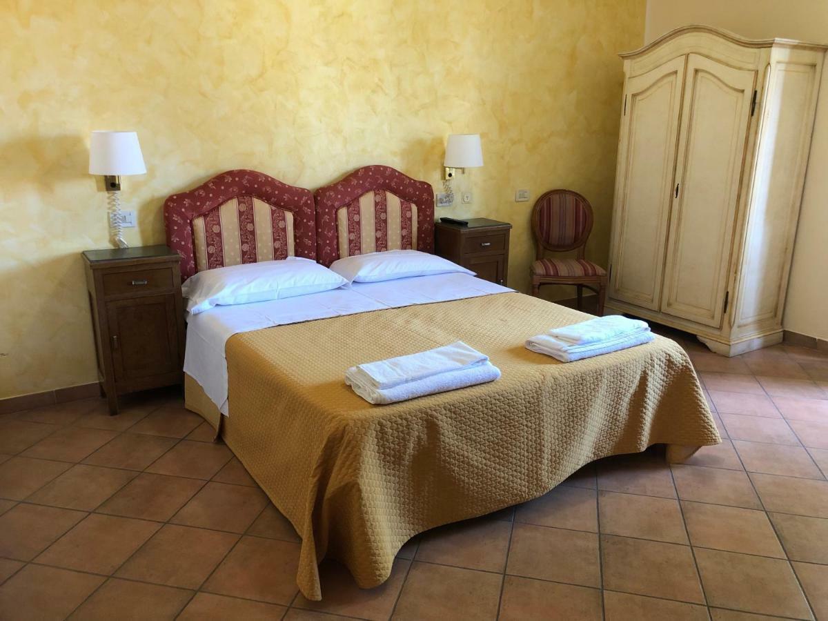 Il Fondaccio Hotel Lizzano In Belvedere Eksteriør billede